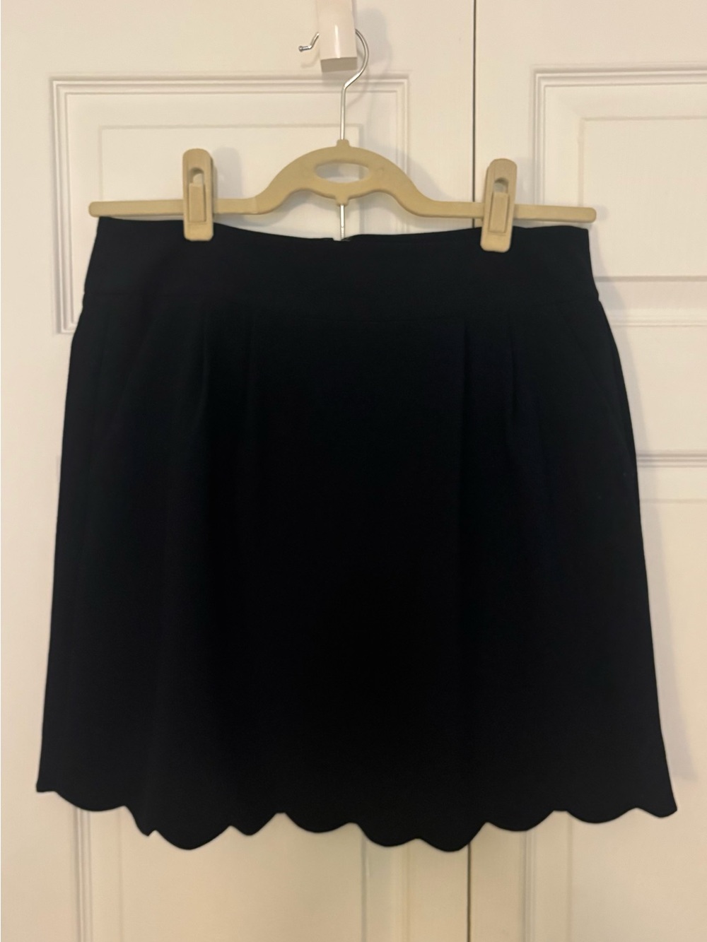 LOFT Black Scallop-Hem Mini Skirt